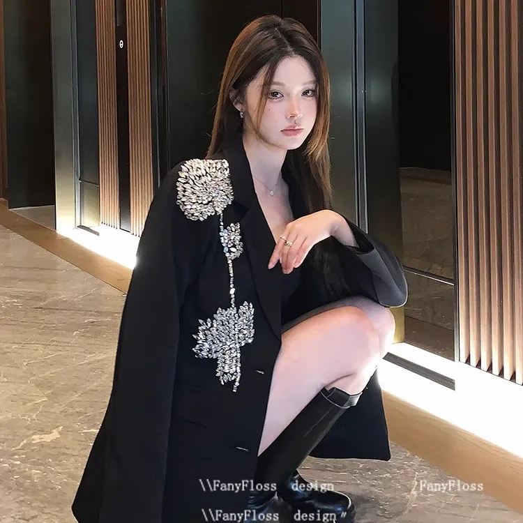 2024秋冬轻奢黑色钉钻花朵宽松西装外套名媛亮片洋气ol聚会西服