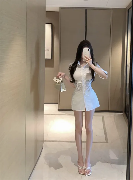纯欲甜辣御姐风polo领收腰衬衫连衣裙女小个子纯欲a字包臀短裙子