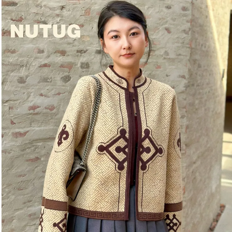 针织衫气质民族服饰休闲秋冬重工 爆款圆领女士时尚