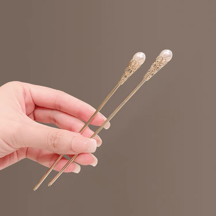 现代合金珍珠发簪新款高级感后脑勺复古轻奢配饰发钗簪子古风发饰