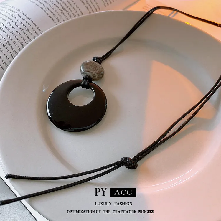 非金属皮质项链 韩国人造款吊坠项链时尚百搭毛衣链复古简约高级
