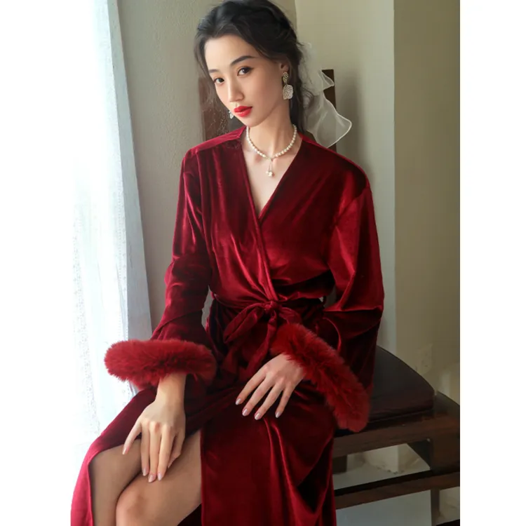 法式晨袍新娘高级感羽毛结婚睡袍金丝绒本命年红色睡衣女士秋冬季