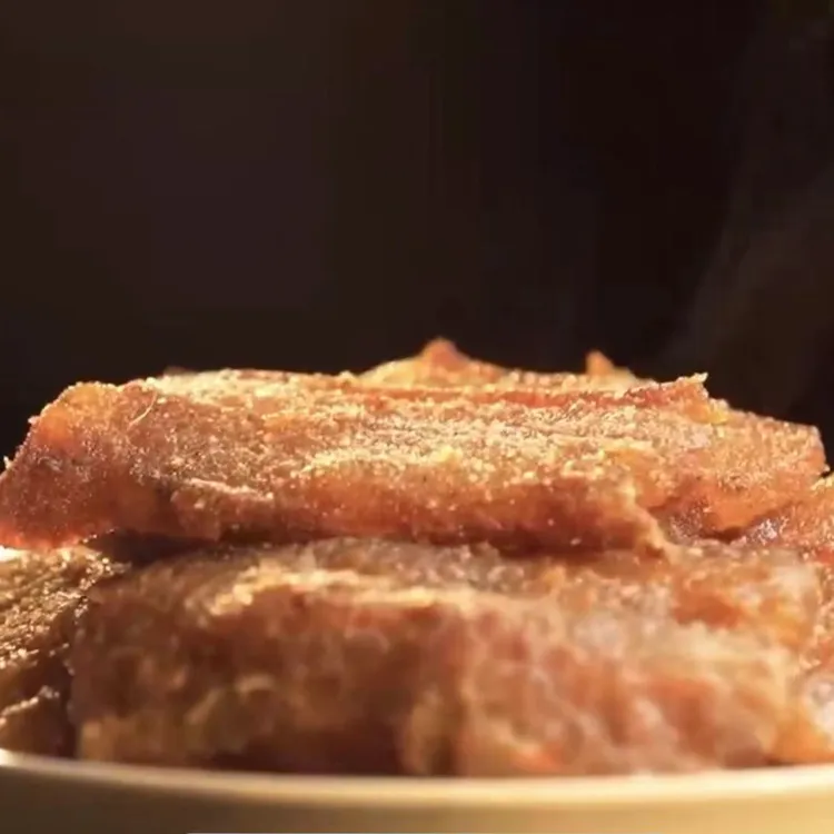 粑婆家精品五花火烘肉 香而不腻 烹饪简单 