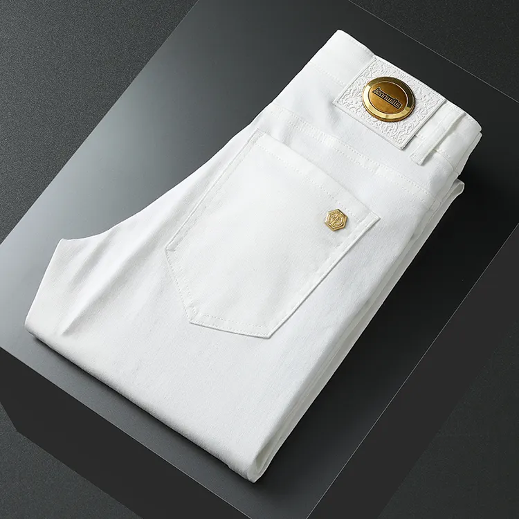 【轻奢定制】新春夏高端时尚潮流修身弹力男士白色牛仔裤/ 长裤九