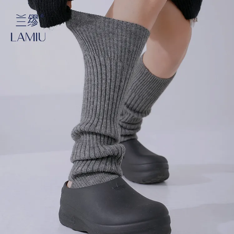 LA MIU/兰缪新款秋冬季袜套女长筒简约抽条踩脚小腿套JK堆堆袜ins