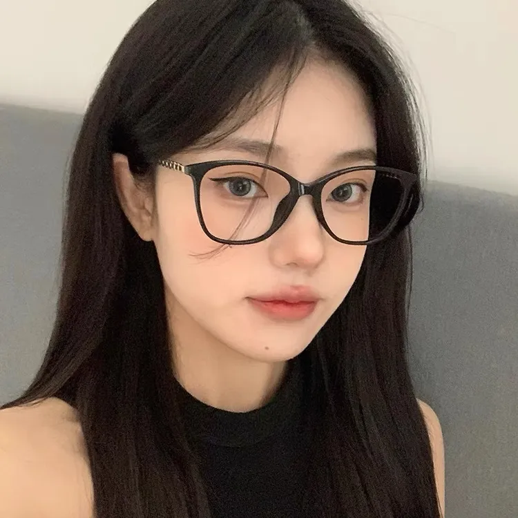 网红猫眼时尚潮防蓝光眼镜框女黑框近视个性可配度数平光镜显脸小