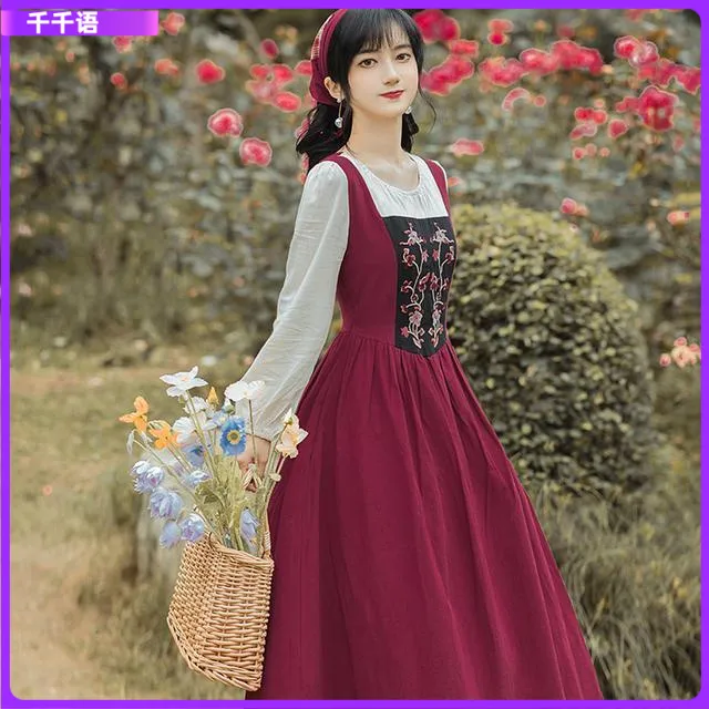 I法式田园复古拼接连衣裙收腰显瘦气质桔梗裙春秋新款2024l