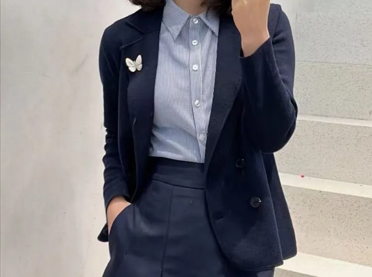 【湘姐推荐】3002设计师款秋装精仿绵羊毛针织开衫 中厚款外套潮女