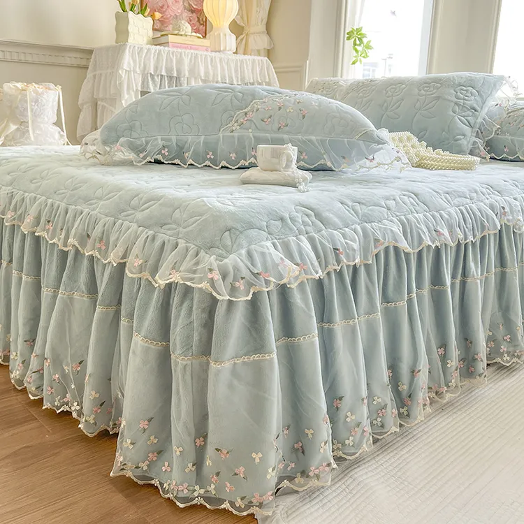 优雅法式蕾丝公主风牛奶绒床裙2024冬季新款夹棉加厚柔软保暖床罩