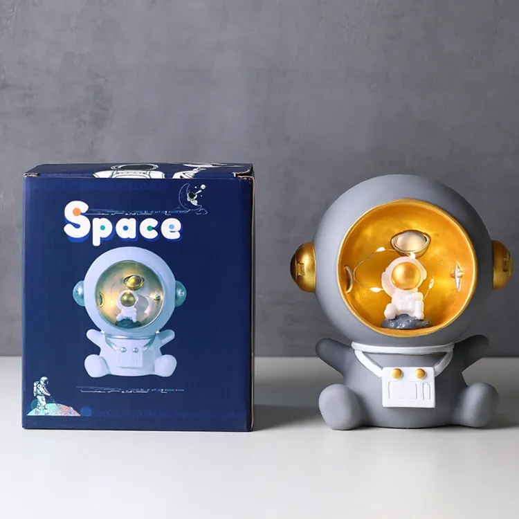 创意学生款太空人宇航员小夜灯存钱罐储钱罐毕业季礼品宇航员摆件