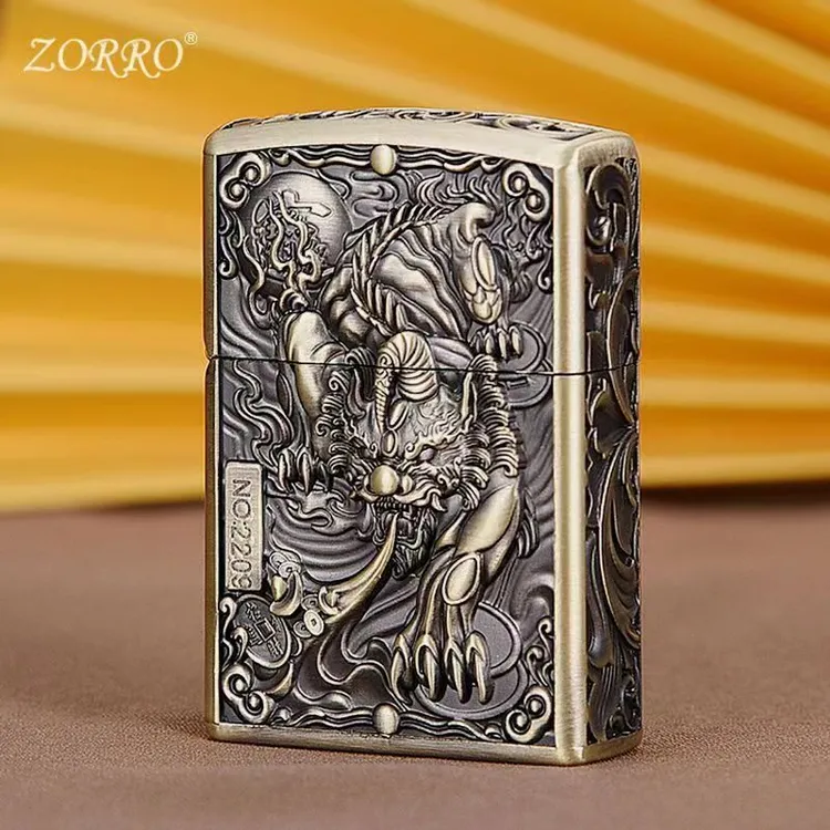 ZORRO佐罗煤油打火机限量版浮雕盔甲唐草复古翻盖砂轮防风礼物男