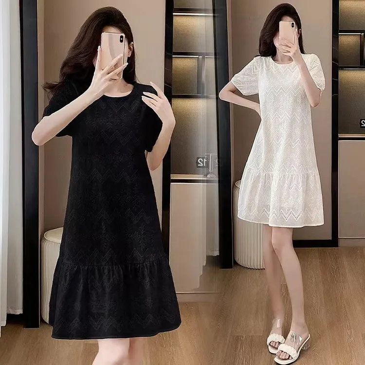法式韩版连衣裙女夏季2026新款甜美时尚气质大码遮肚蕾丝网红裙子