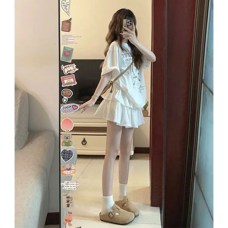 纯欲套装女夏小个子友好穿搭一整套学院风短袖T恤蛋糕短裙两件套