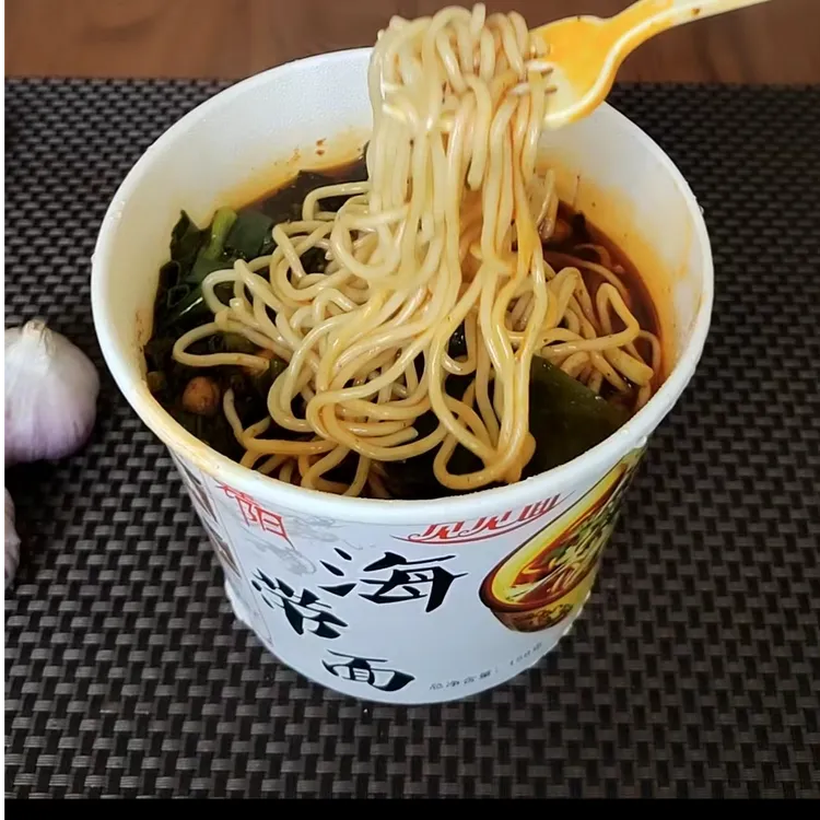 见见面 10桶海带面 湖北襄阳特产牛油麻辣速食方便碱面 桶装泡面