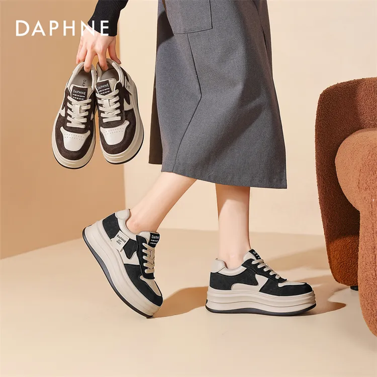 达芙妮厚底板鞋女鞋2025冬季新款加绒运动休闲鞋时尚百搭潮流棉鞋