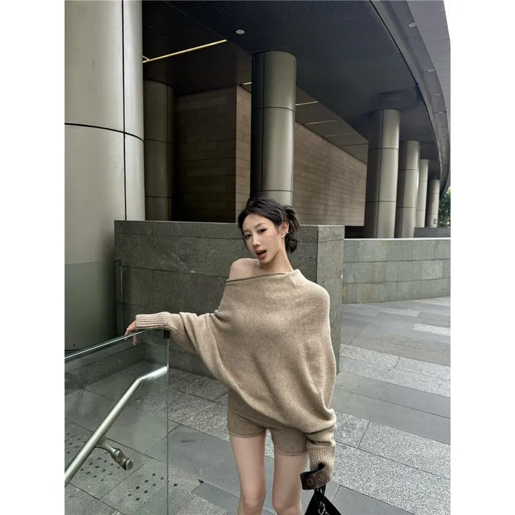 番茄妹妹Tomatosister慵懒风蝙蝠针织毛衣宽松休闲上衣短裤套装