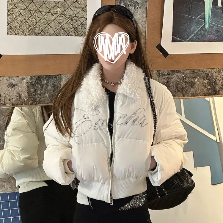 番茄妹妹Tomatosister小个子秋冬新款烫钻艺术字短款毛领棉服外套