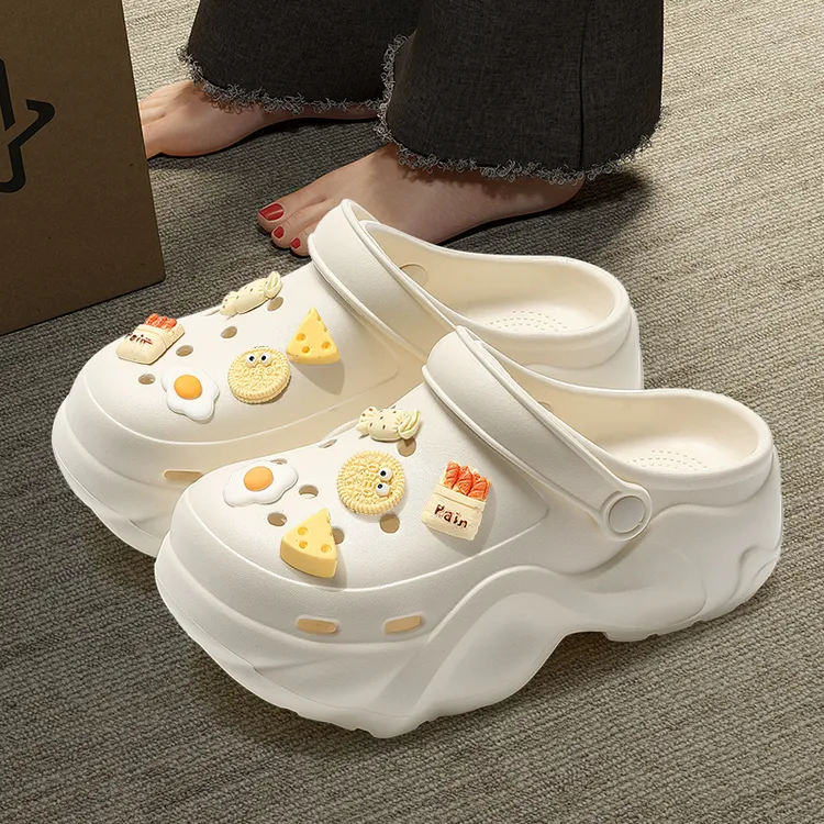 网红爆款洞洞鞋女士夏季时尚厚底防滑2024新款卡通凉拖鞋女款外穿