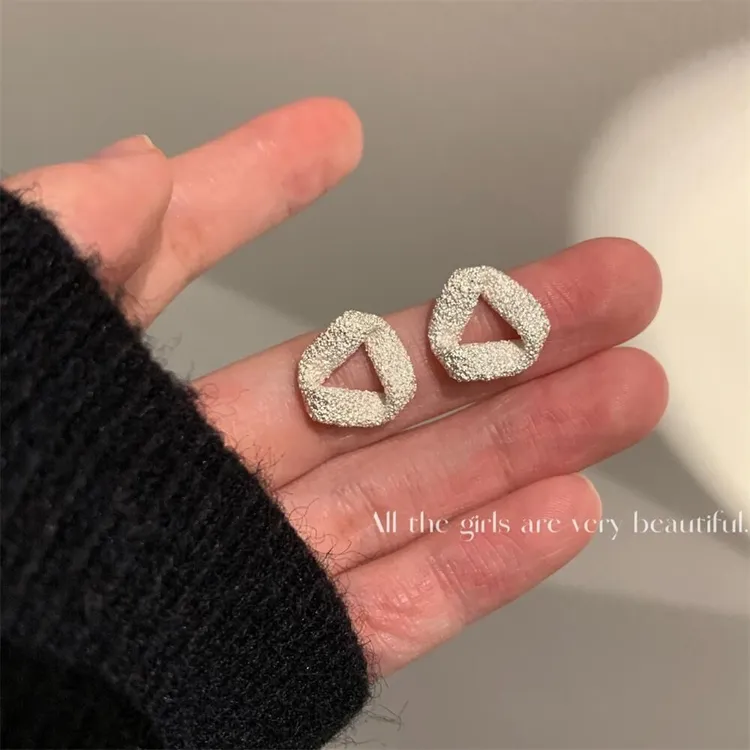 合金耳饰 几何三角镂空金属耳环个性韩系ins风冷淡风小众设计耳饰