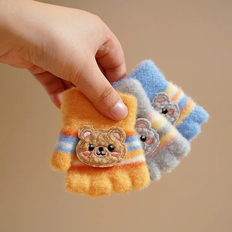 婴儿手套冬季保暖厚半分指男女宝宝毛绒手套0-1-2岁可爱卡通手套