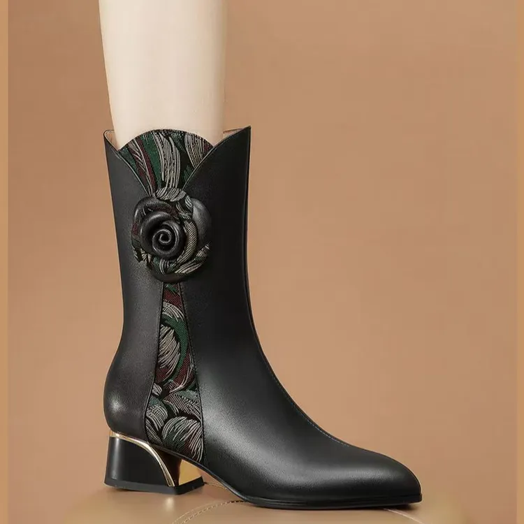 2024新款秋冬季软皮中筒女靴粗跟女士皮鞋短靴中跟马丁靴大码女鞋