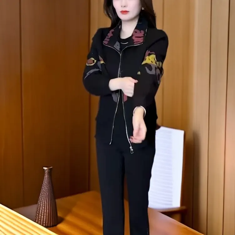 秋冬款格子拼接休闲时尚短款外套G气质女装显瘦翻领加绒保暖夹克