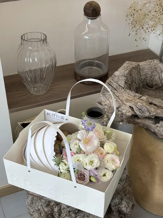 摇篮花盒伴手礼盒空盒子鲜花花束包装盒水果月子鸡蛋diy手工花篮