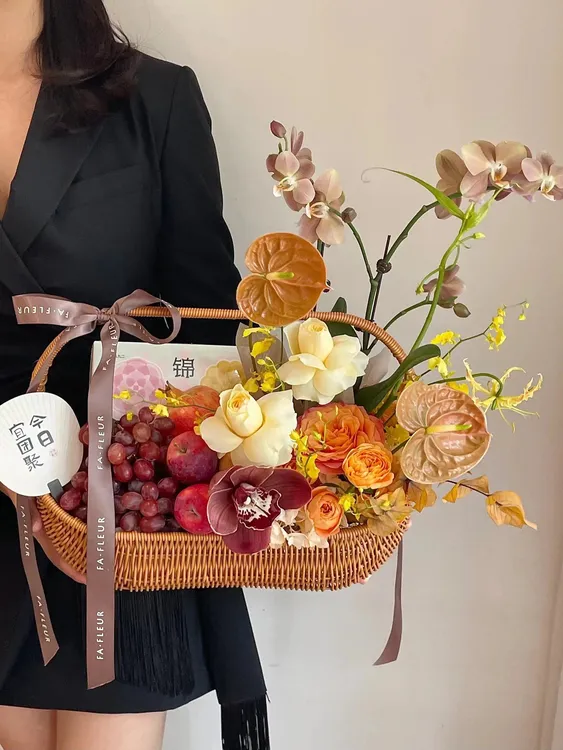 东方家  中秋节超大号椭圆造型水果花篮