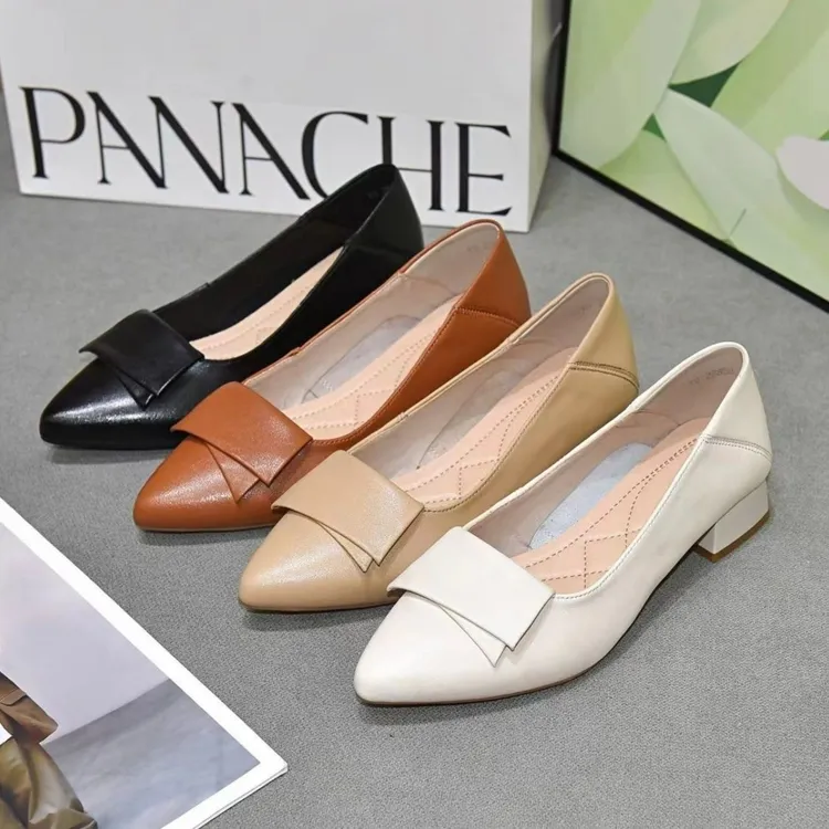 软皮单鞋女新款四季软皮软底舒适百搭女鞋粗跟单鞋妈妈鞋百搭女鞋