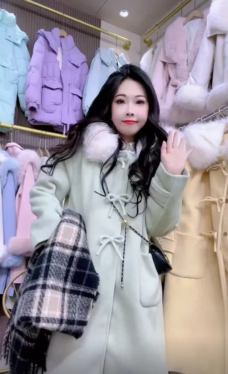 冬季大毛领加绒加厚时尚休闲大衣