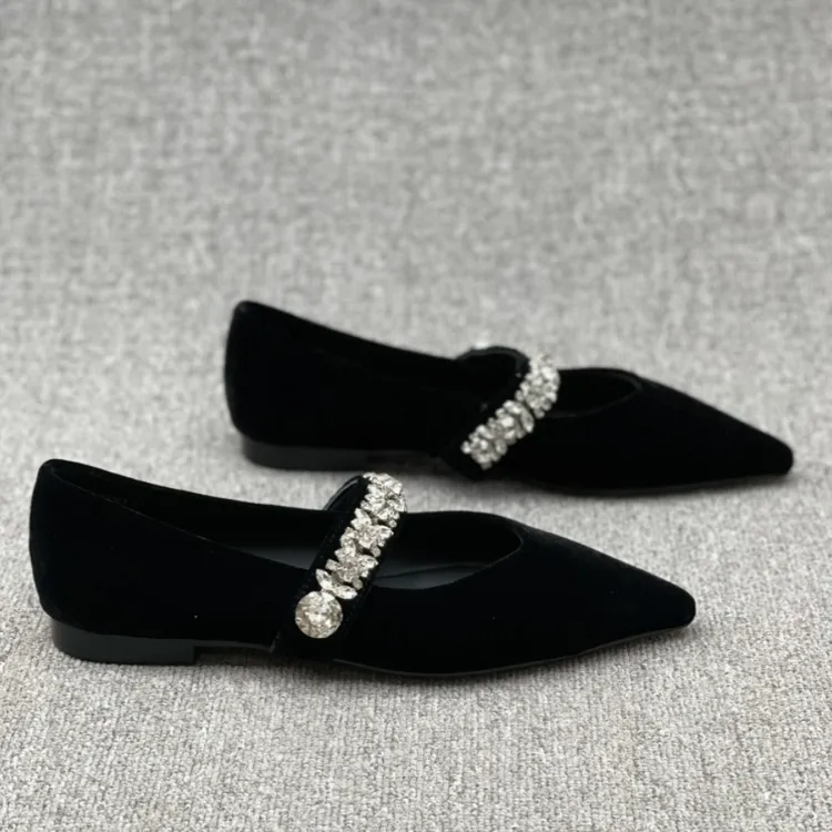 欧洲站女鞋2025春款百搭丝绒尖头浅口低跟水钻一字带玛丽珍单鞋女