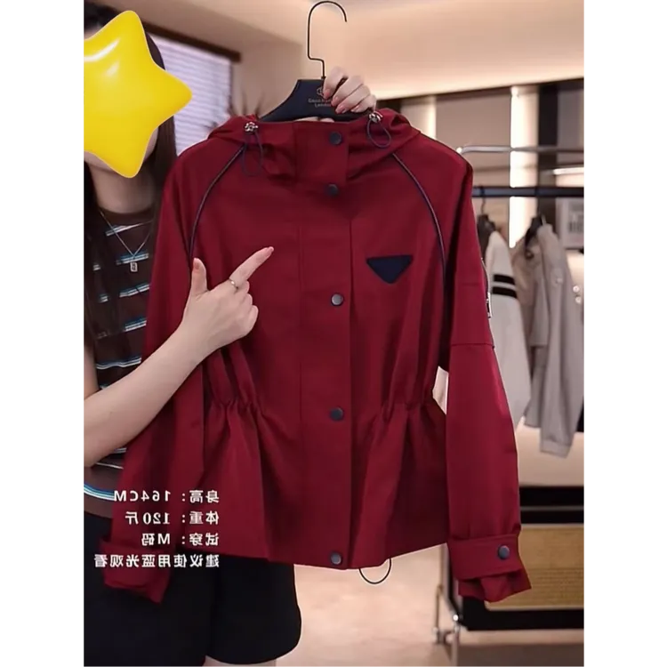 安可拉红穿搭独特超好看红色秋冬连帽冲锋衣外套女春秋款夹克上衣