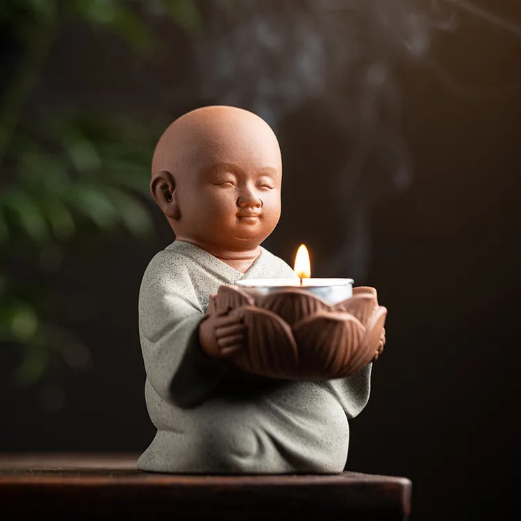 陶瓷童子茶道摆件莲花烛台新中式家用茶室书桌桌面小沙弥摆设    
