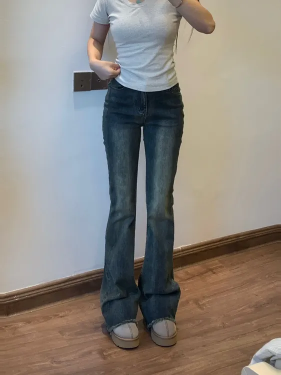 美式复古高腰修身显瘦梨形微喇牛仔裤女2025毛边微喇裤弹力喇叭裤