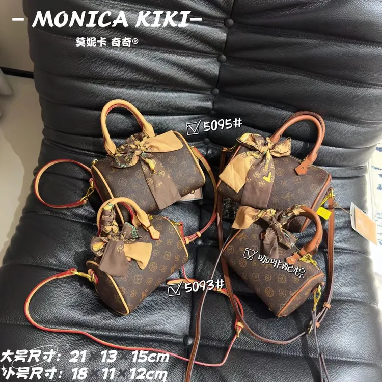 新款小众品牌单间斜挎枕头包