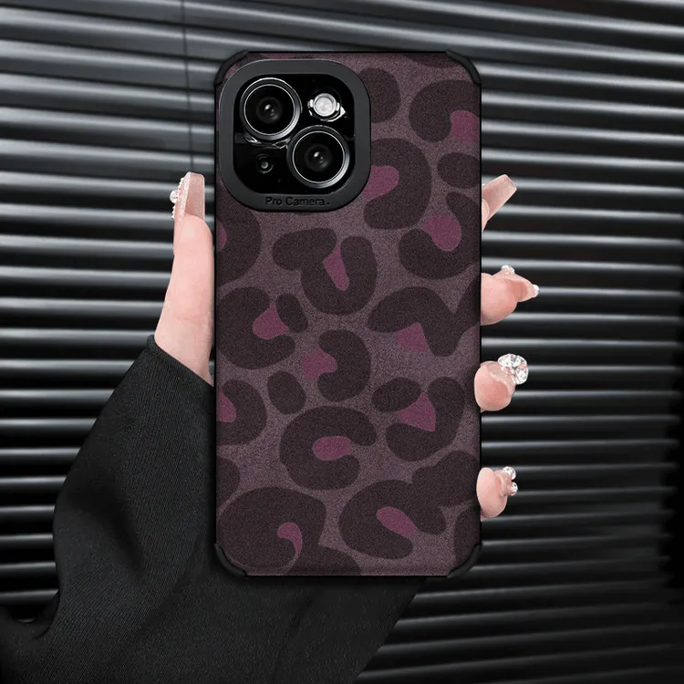 蓝粉豹纹适用iPhone16手机壳vivo华为oppo小米14气质复古皮质防摔