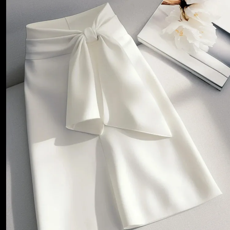 今年流行爆款裙子直筒半身裙短款小个子独特设计感白色a字裙夏季