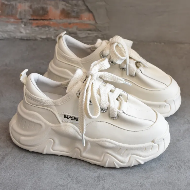 韩版网红超火厚底老爹鞋女2025爆款增高透气百搭高级感休闲小白鞋