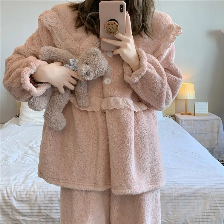 公主娃娃领甜美珊瑚绒睡衣套装女冬季新款加绒加厚保暖大码家居服