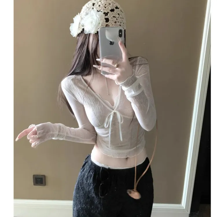 早秋设计感蕾丝拼接领蝴蝶结薄款长袖恤辣妹修身显瘦上衣女