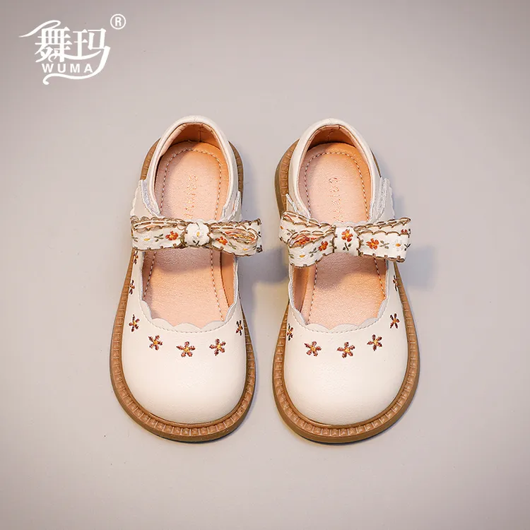 女童皮鞋儿童公主鞋春秋单鞋女宝宝软底小女孩童鞋时尚231213