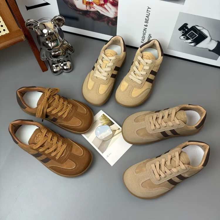 软底芒果头德训鞋女2024秋季新款时尚休闲百搭阿甘鞋丑萌复古板鞋