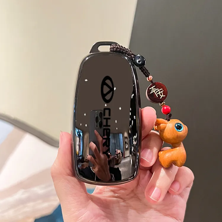 奇瑞瑞虎8pro钥匙套艾瑞泽8/5plus瑞虎9七7九探索06汽车5x壳扣包