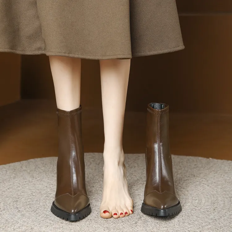 厚底小个子增高高跟鞋秋冬尖头黑色短靴洋气粗跟网红弹力瘦瘦靴子