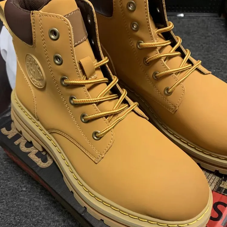 重头来过大黄靴男冬季高帮情侣靴子沙漠工装靴棉鞋雪地加绒马丁靴