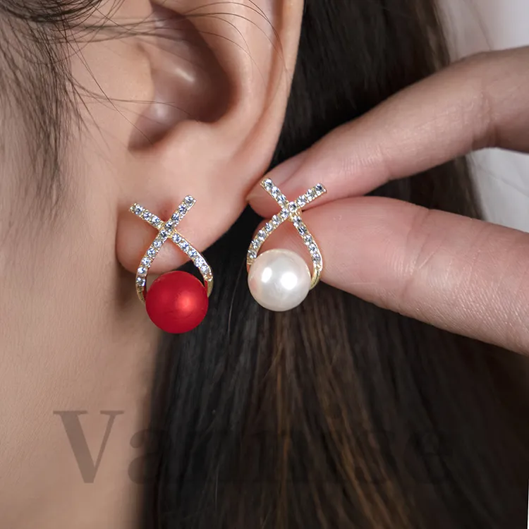 铜合金仿珍珠耳饰 气质轻奢百搭时尚耳环简约耳饰混搭精致设计感