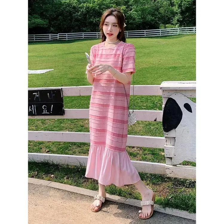 法式粉色网纱鱼尾裙子针织连衣裙女夏季新款2025宽松休闲长裙LH