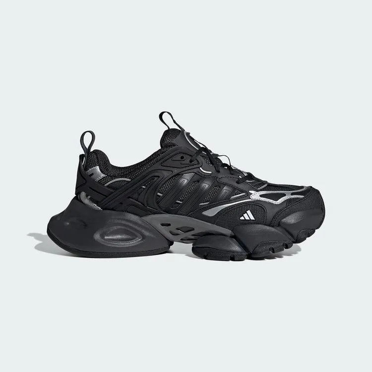 【劲浪体育】阿迪达斯厚底运动休闲跑步鞋「轻机甲鞋-赛博」IH0070