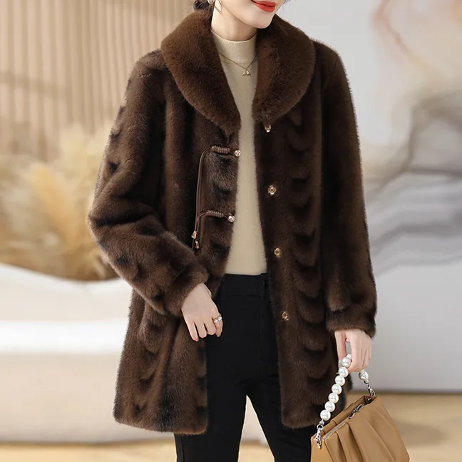 中年妈妈冬装海宁皮毛一体大衣气质中老年女秋冬高贵貂绒外套加厚