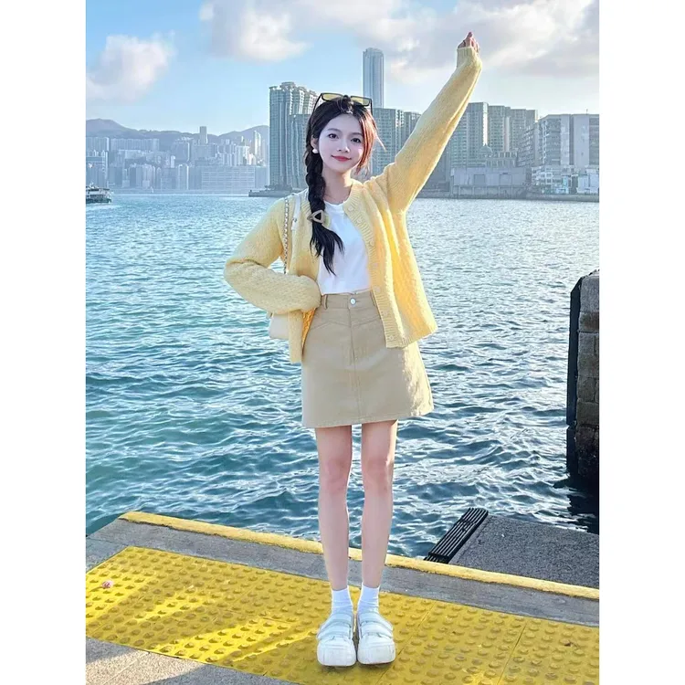 小个子茶系穿搭一整套女春季气质显瘦洋气高级感开衫裙子三件套装